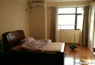 万达公寓大户型朝南设施齐全1500每月 - 淮安28生活网 ha.28life.com