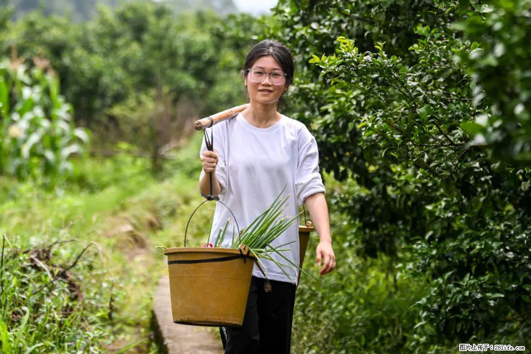 全网追的“扁担女孩”，找了一份暑假工，时薪12元 - 淮安生活资讯 - 淮安28生活网 ha.28life.com